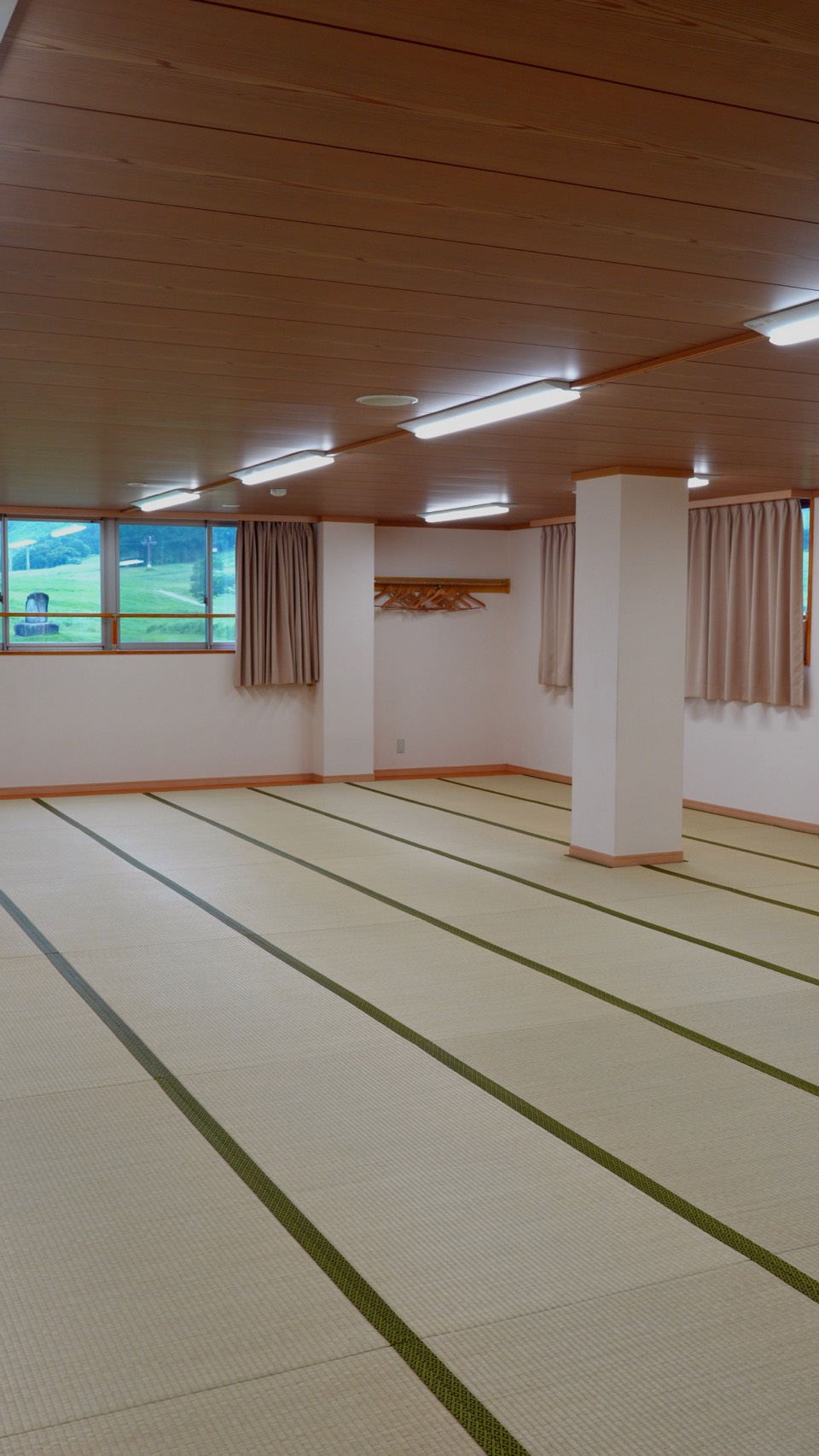 プラトーこのはなの広い和室